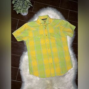 Trailer Vintage Fit yellow/green plaid pearl snap button down sz large
